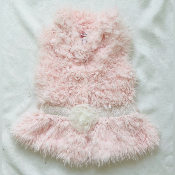 Little Lass Pink Fluffy vest 4T - Picture 1 of 4